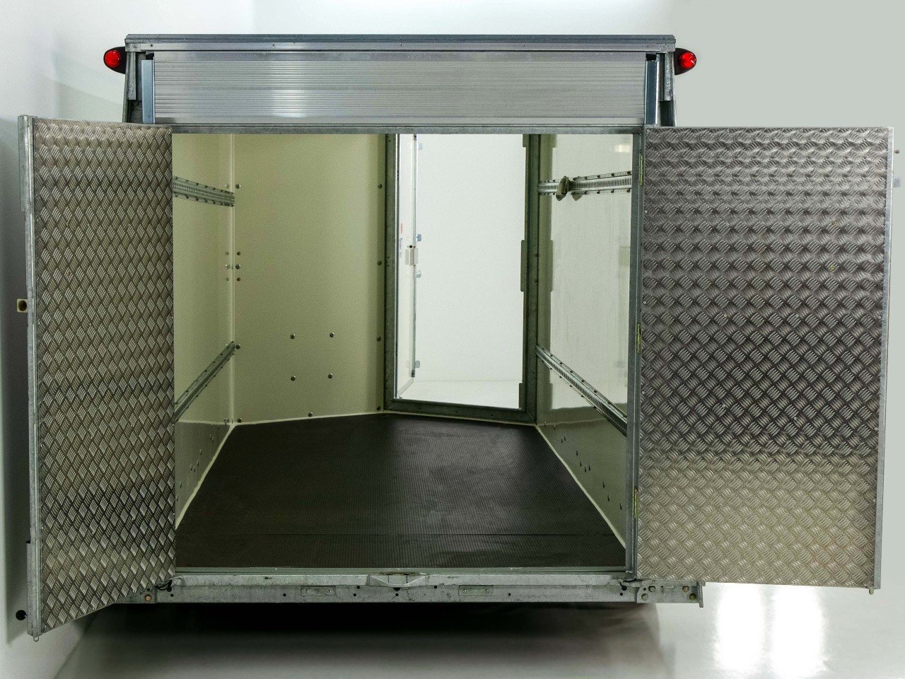 Ifor Williams Reboque fechado BV 126G 173x360cm H:183cm 3,5t-Combinação de portões-PROMOCIÓN-Novo - Image 4
