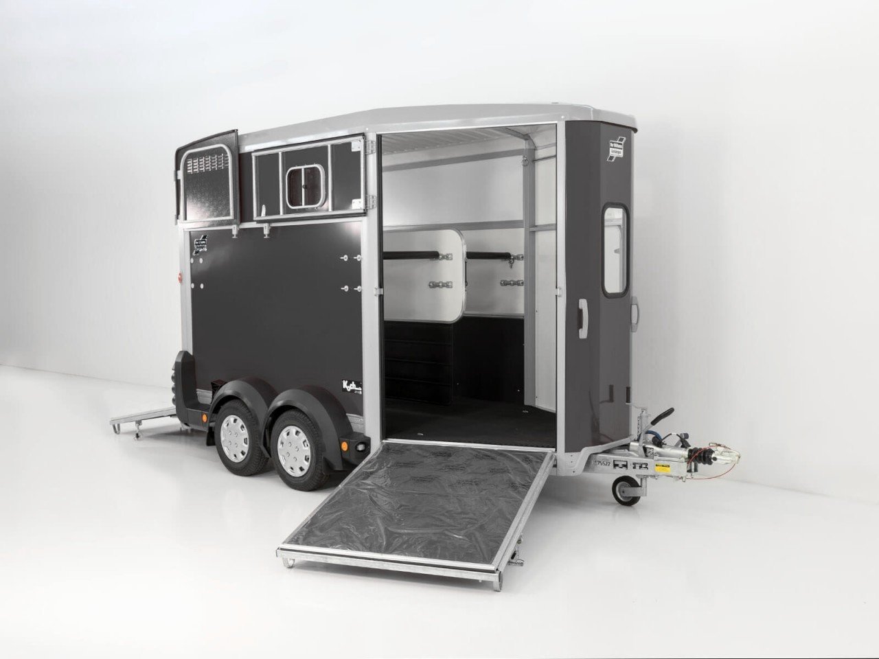 Ifor Williams Reboque para cavalos HB511-Portones traseros-Combinación de puertas-antracita-Novo - Image 2