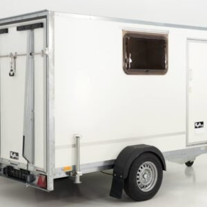 Blyss Reboque fechado 146x304cm Altura:180 1,3t, Rampa, Porta, 2 janelas-Novo