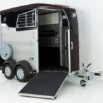 Ifor Williams Reboque para cavalos HBX 403-Saída frontal-novo modelo-preto-Novo