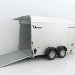 Debon Reboque fechado Roadster Alu C700 179×378 H201 2,6t, Alu, Polybug, Porta, branco-Novo