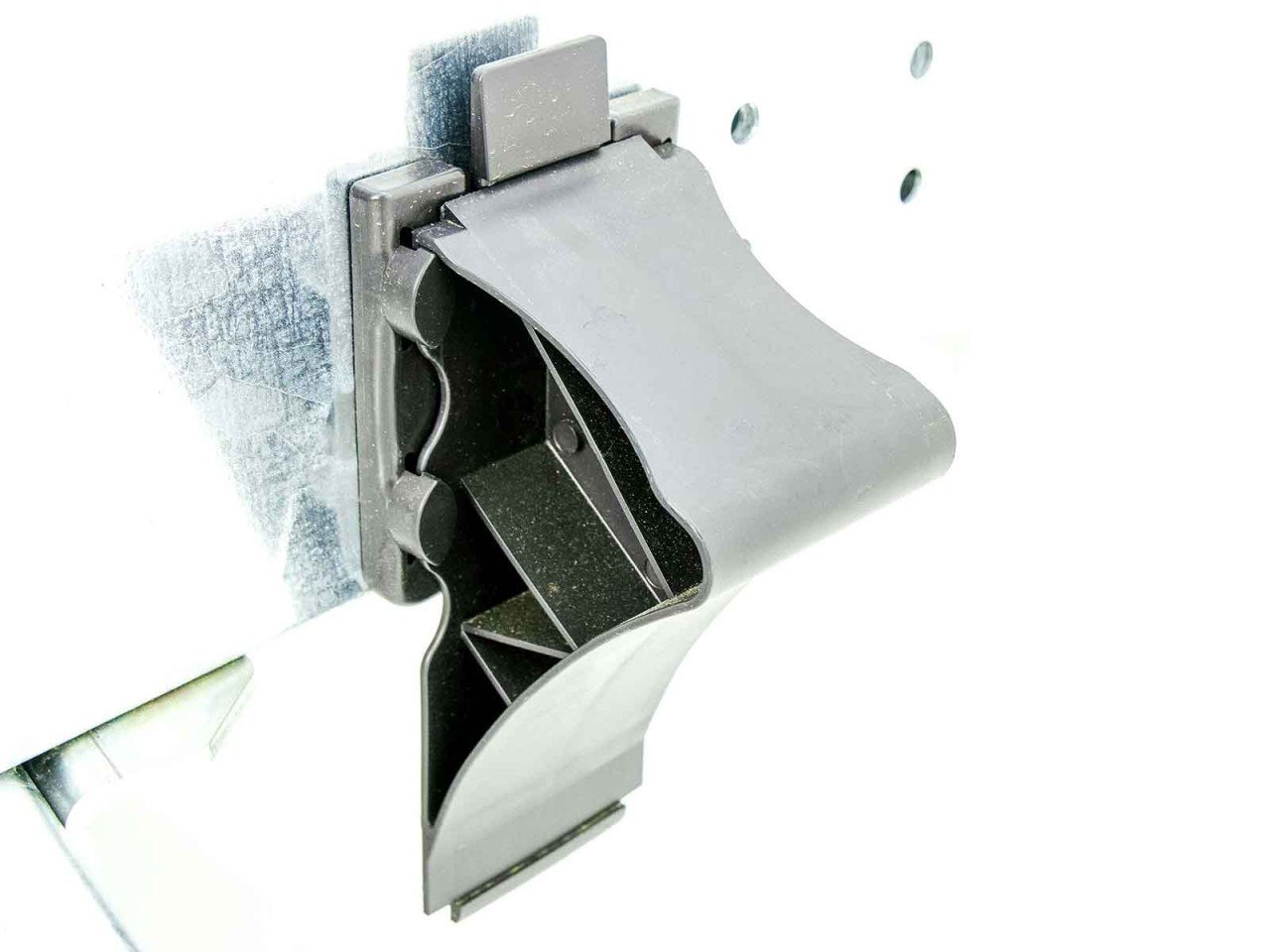 Temared Reboque porta-veículos CARLU 4521-S 215x450cm 3,5t-Novo - Image 9