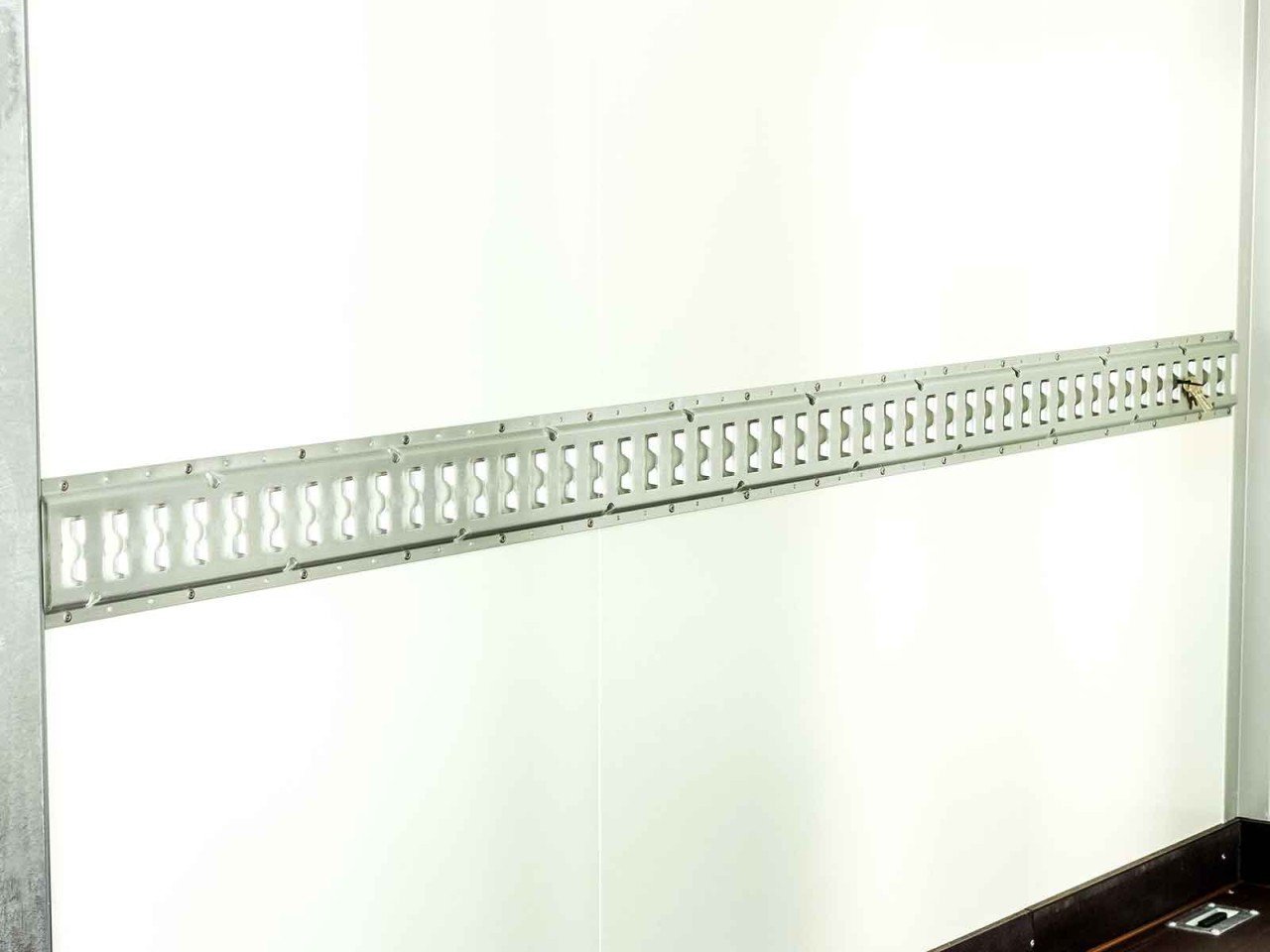 Vezeko Reboque fechado 152x255cm Altura:160cm 1,3t-plata-Novo - Image 8